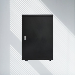 18U Floor Standing Network Cabinet – 600×600mm (Server Rack)