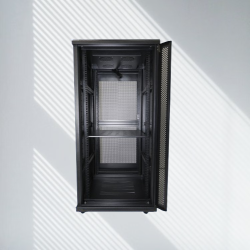 Baie sur Pied Réseau 27U – 600×1000mm (Armoire Serveur)
